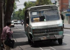 Clara Brugada afirmó que el aumento en la tarifa del transporte concesionado está condicionado al cumplimiento de mejoras obligatorias en el servicio.