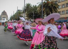 CDMX se pinta de tradición: Carnaval de Carnavales reúne a miles en el Centro Histórico