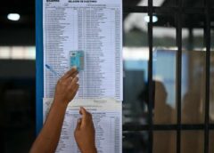 Keiko Fujimori lidera conteo en Perú tras jornada electoral marcada por el caos